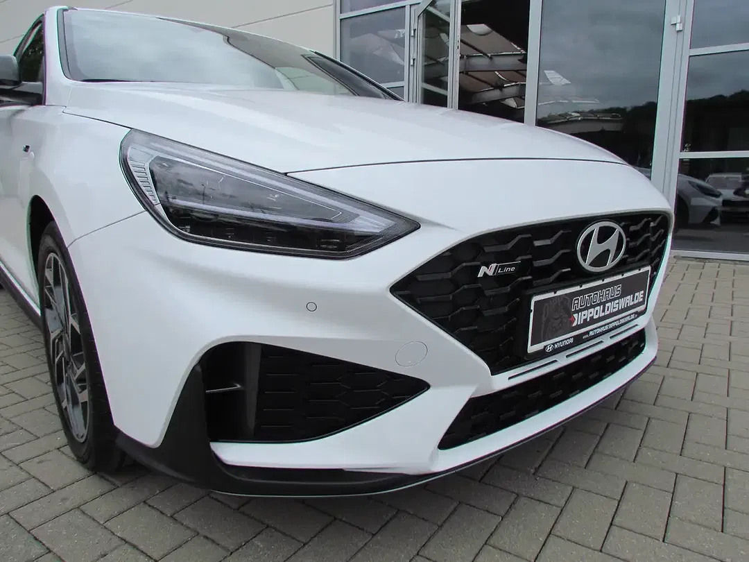 Hyundai i30 - Thumbnail 4