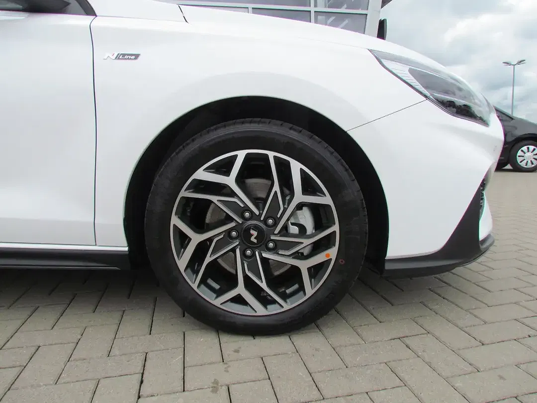 Hyundai i30 - Thumbnail 5