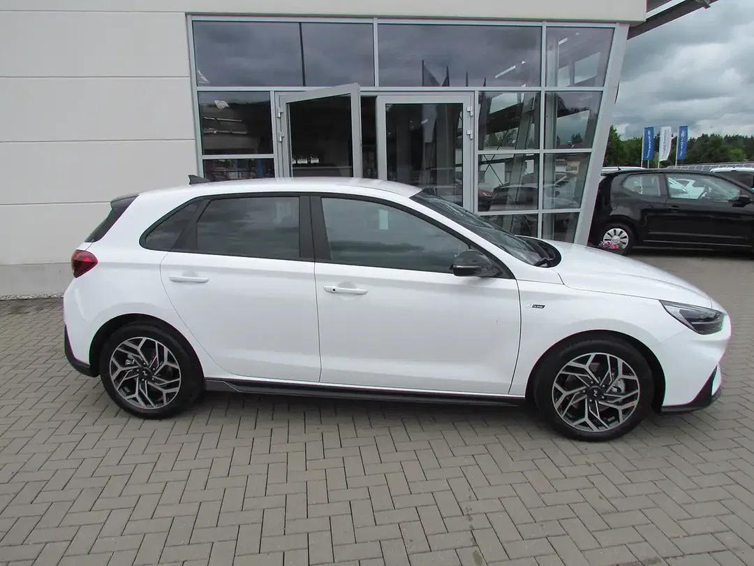 Hyundai i30 - Thumbnail 7