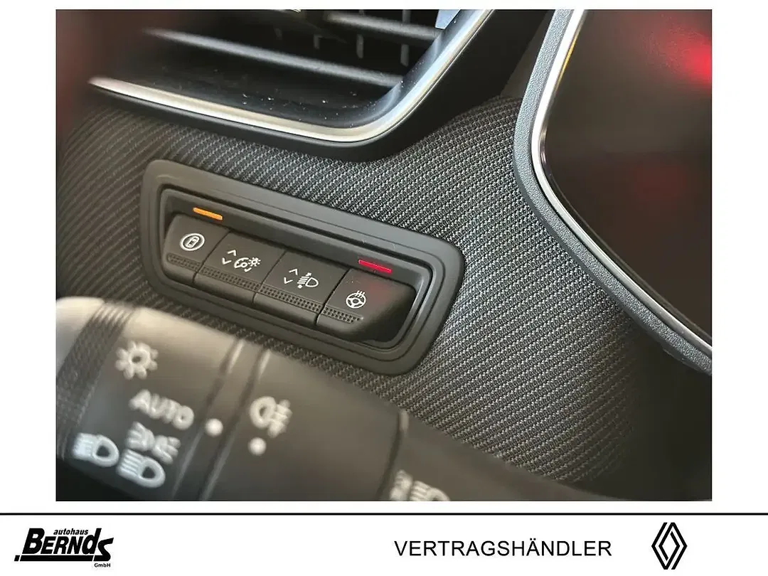 Renault Clio - Thumbnail 7