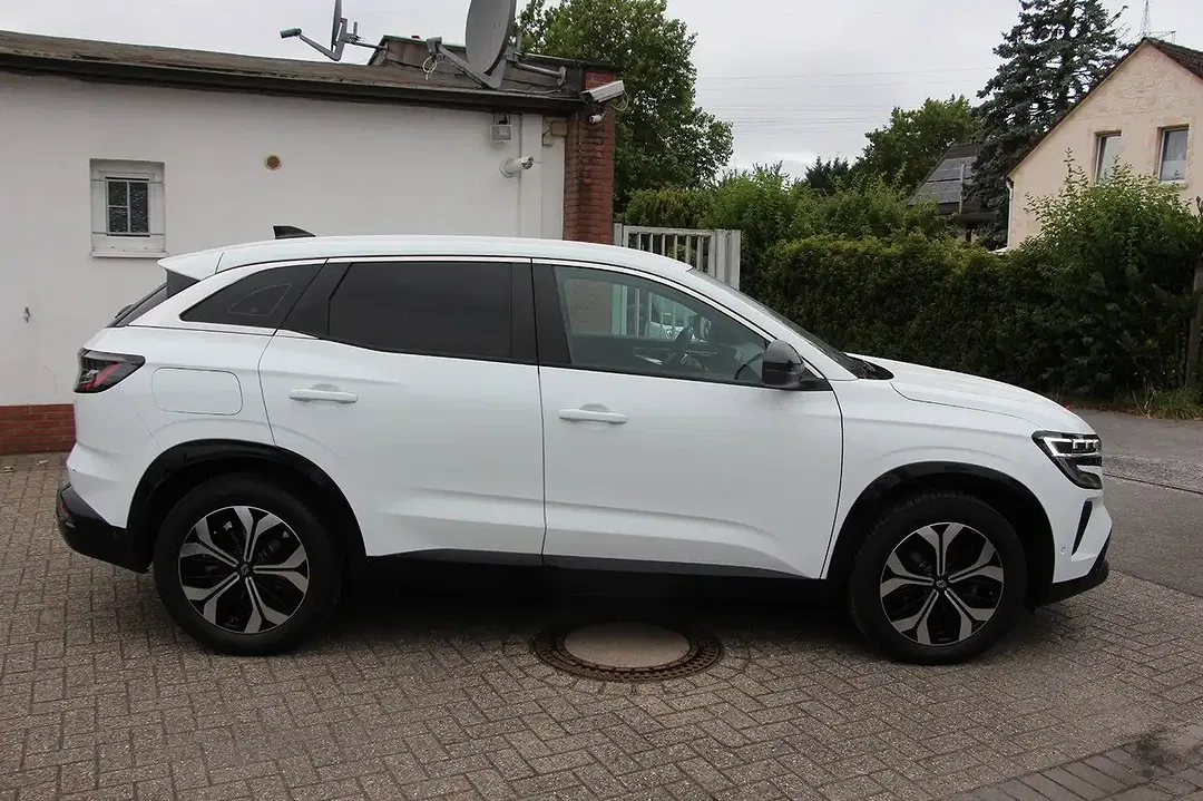 Renault Austral - Thumbnail 2