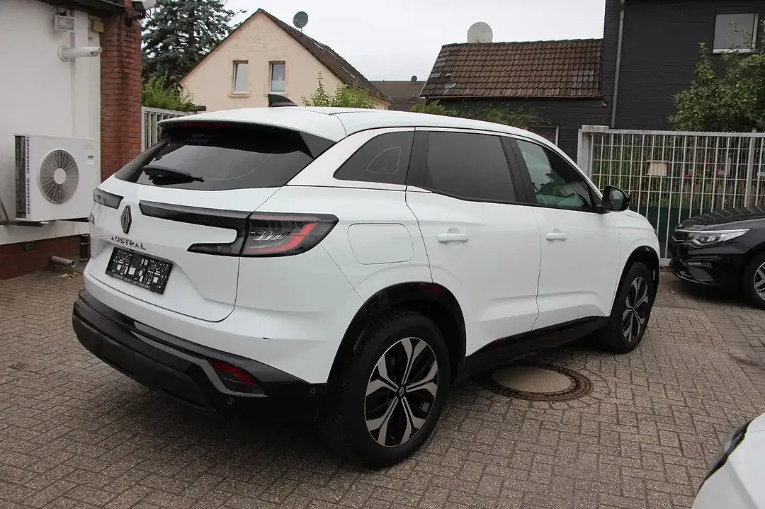 Renault Austral - Thumbnail 3