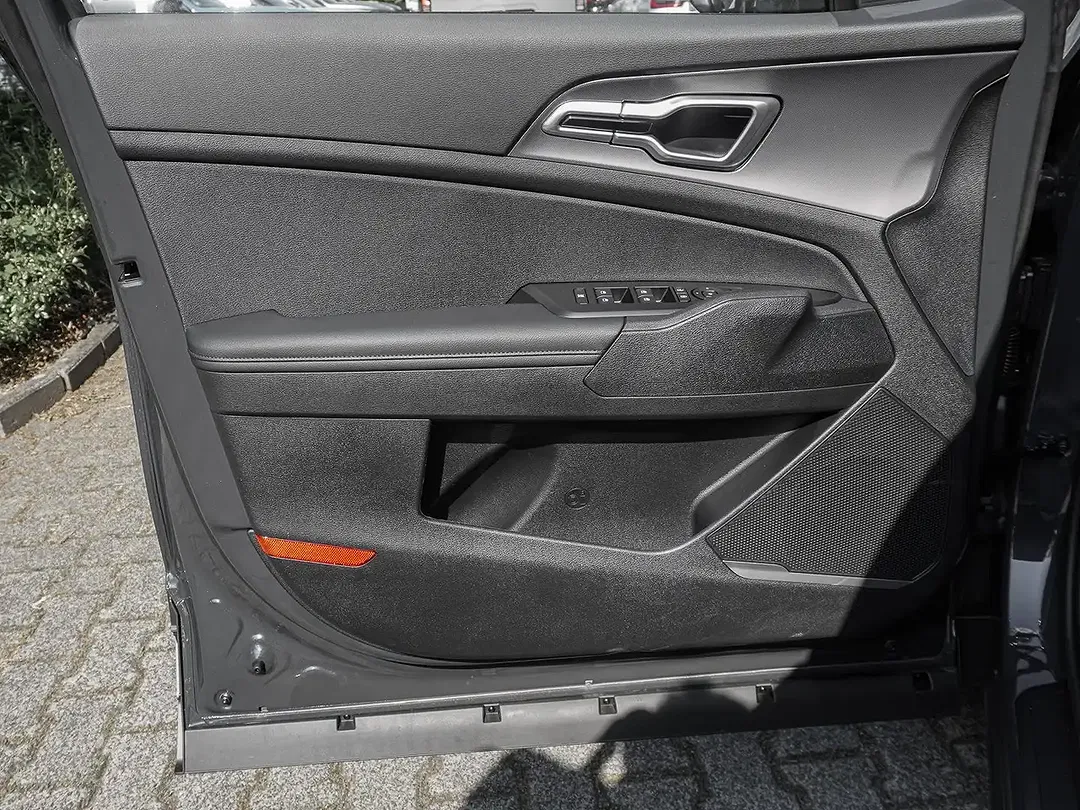 Kia Sportage - Thumbnail 13