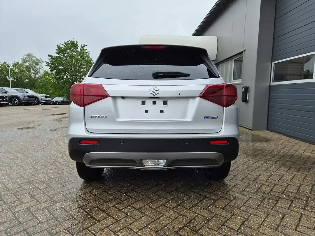 Suzuki Vitara - Thumbnail 4