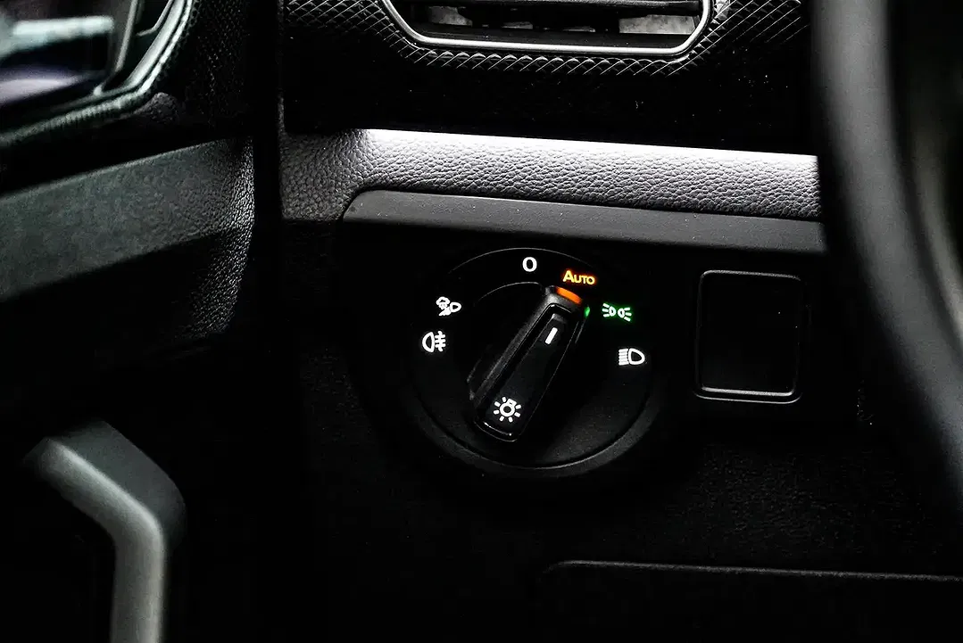Volkswagen T-Cross - Thumbnail 15