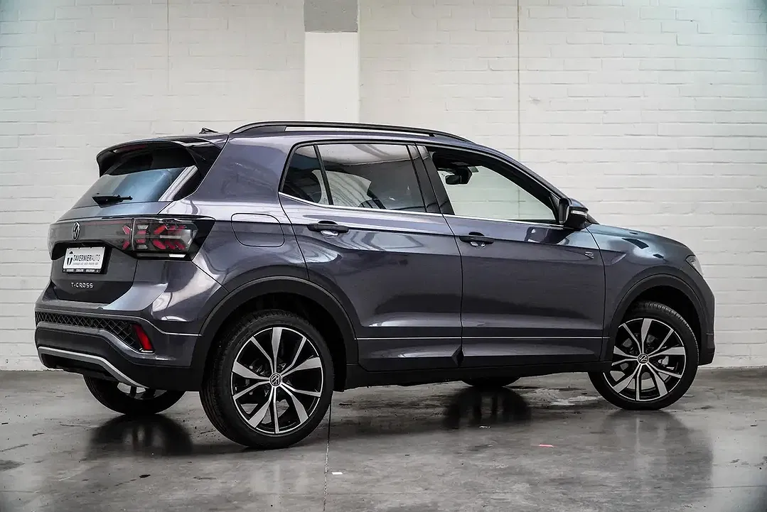 Volkswagen T-Cross - Thumbnail 2