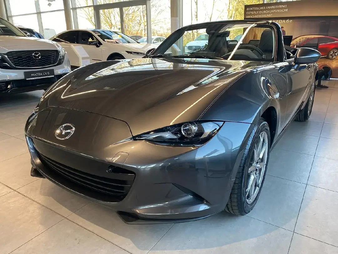Mazda MX-5 - Afbeelding 1
