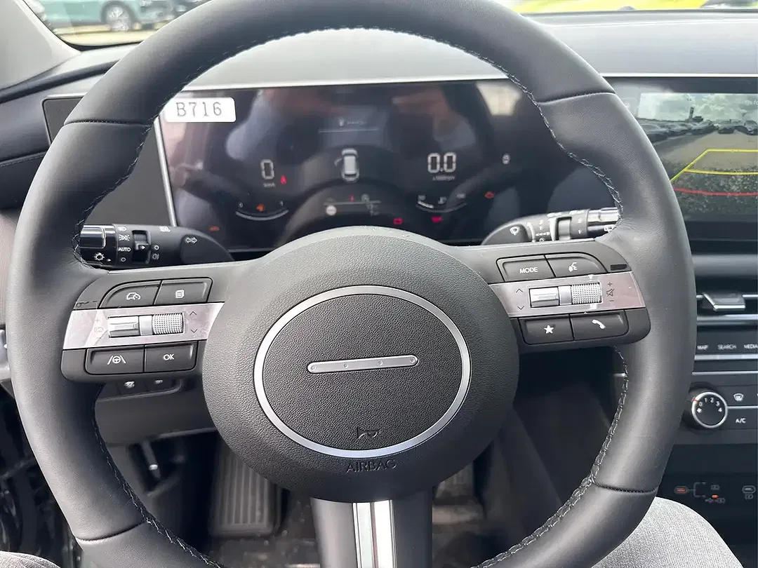 Hyundai TUCSON - Thumbnail 10