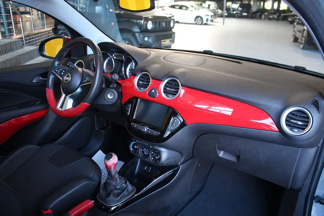 Opel Adam - Thumbnail 4