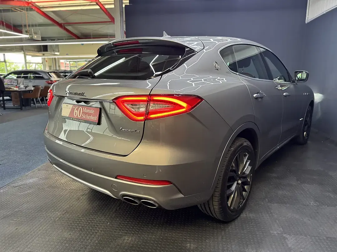 Maserati Levante - Thumbnail 2