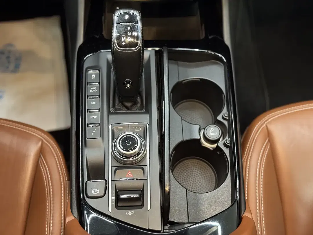 Maserati Levante - Thumbnail 22