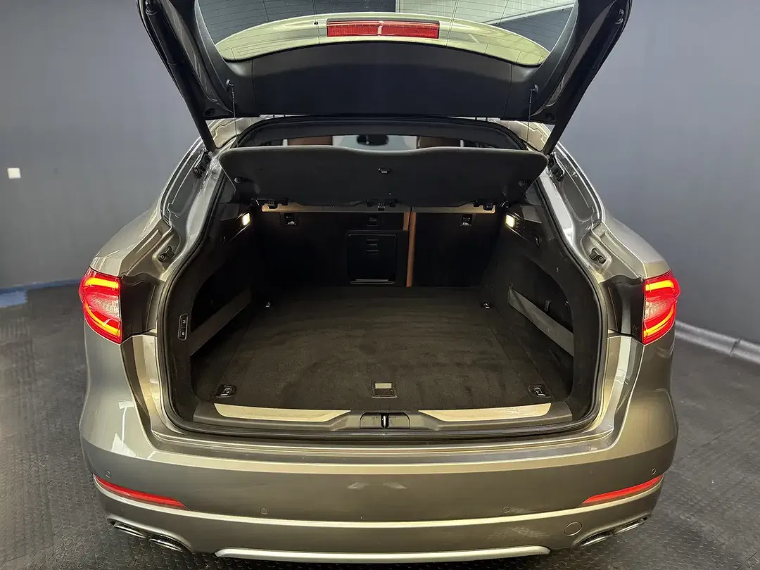 Maserati Levante - Thumbnail 24