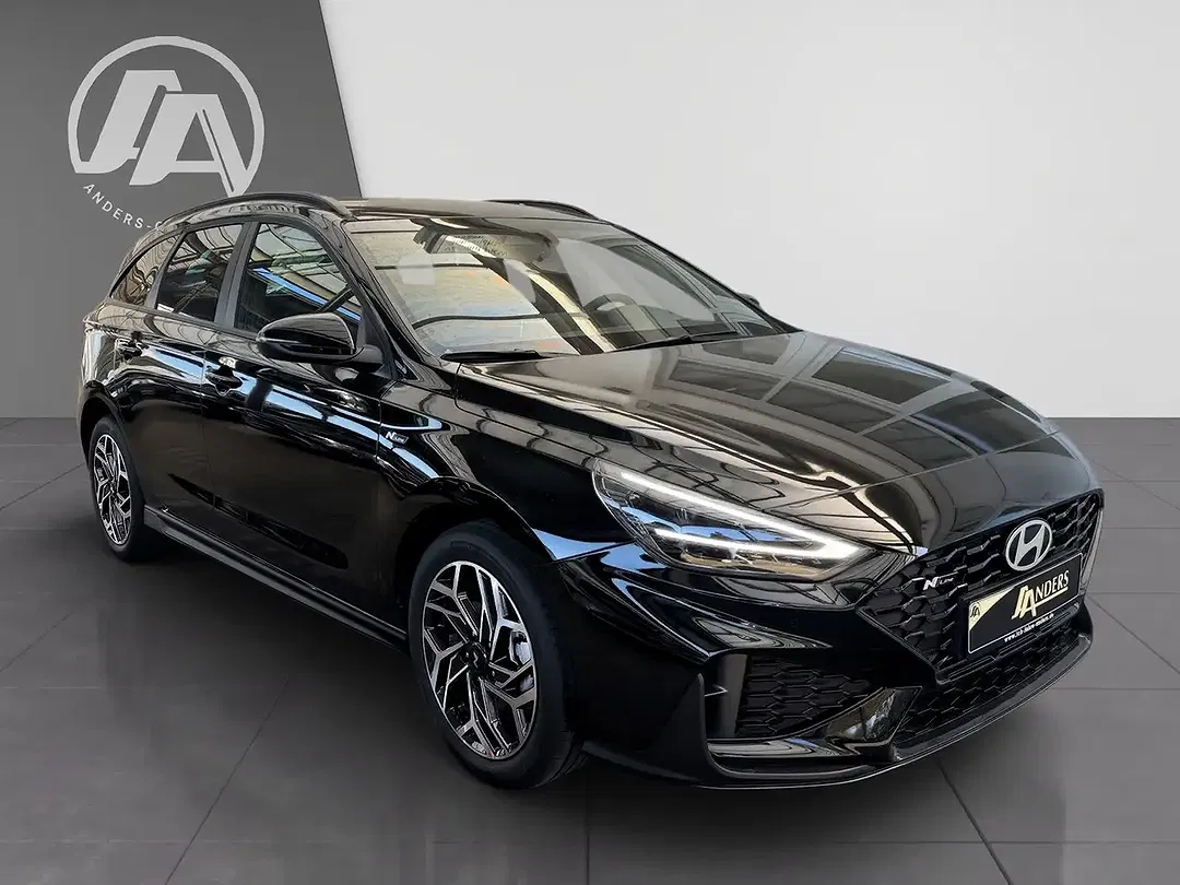 Hyundai i30 - Thumbnail 1