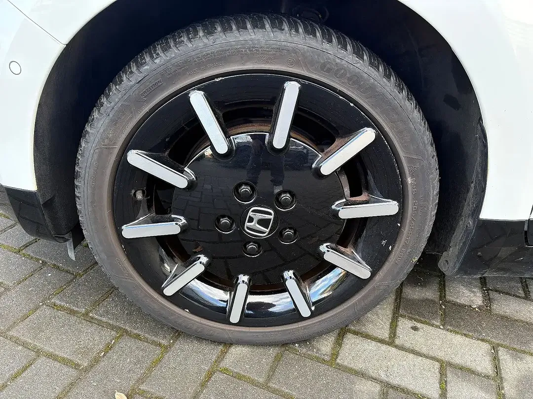 Honda e - Thumbnail 10