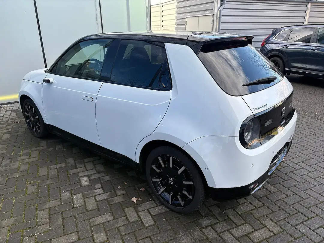 Honda e - Thumbnail 8