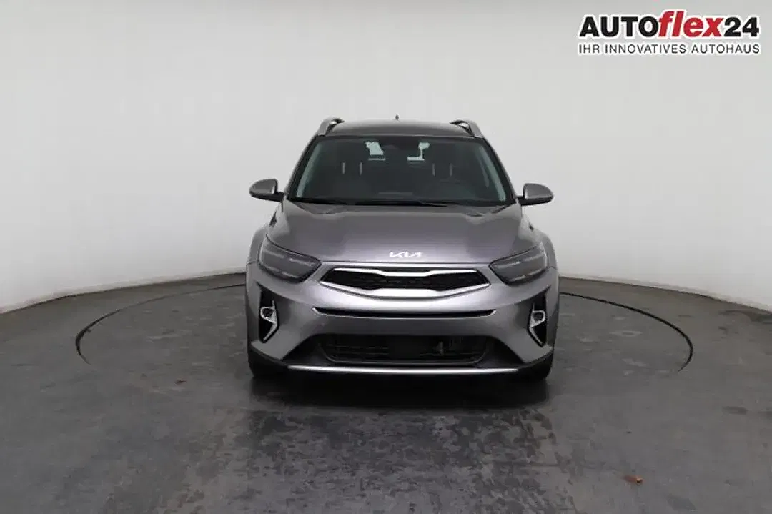 Kia Stonic - Thumbnail 1