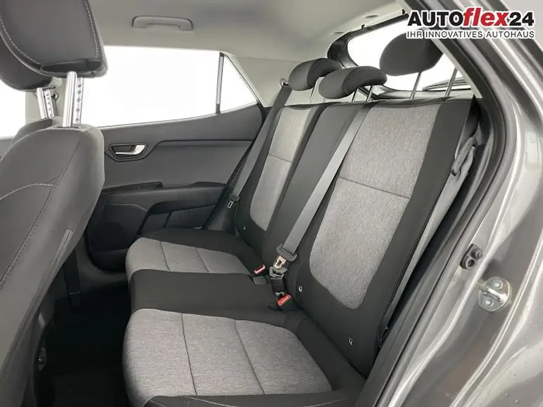 Kia Stonic - Thumbnail 12