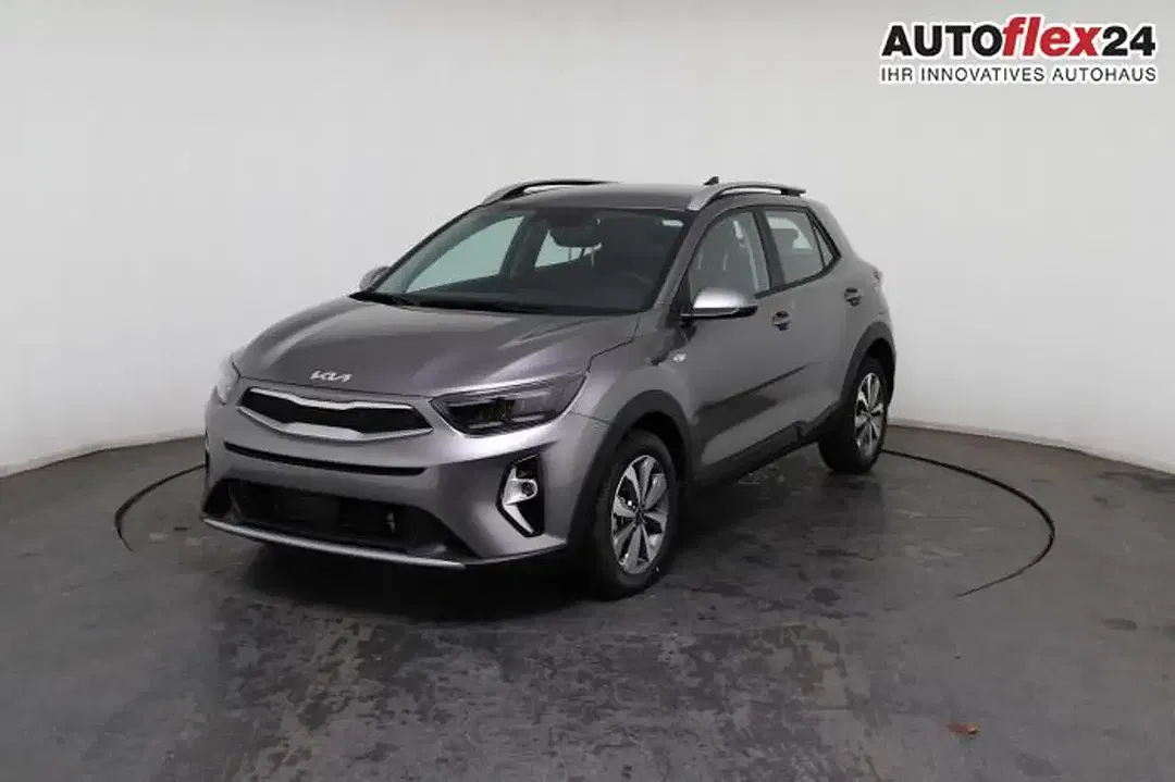 Kia Stonic - Thumbnail 2