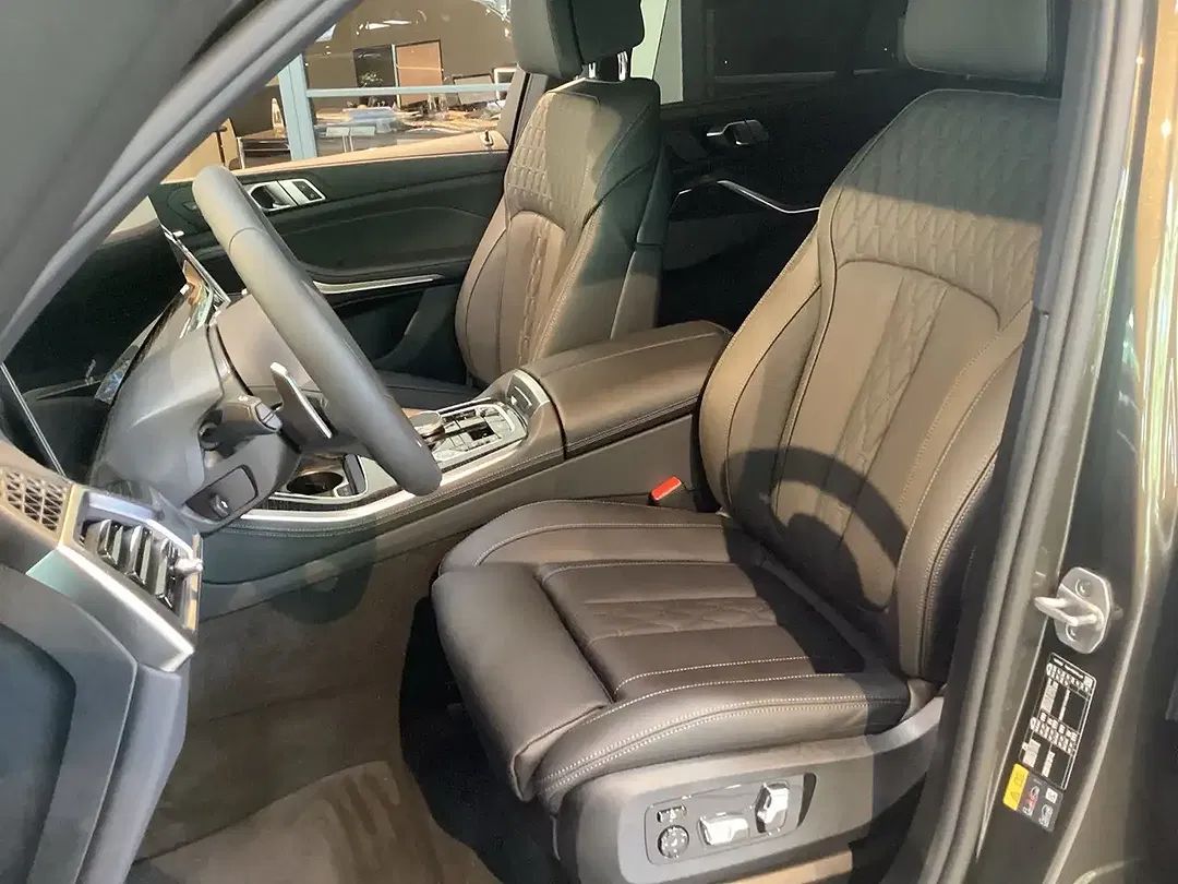 BMW X5 - Thumbnail 9