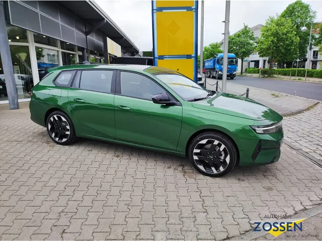 Opel Astra - Thumbnail 3