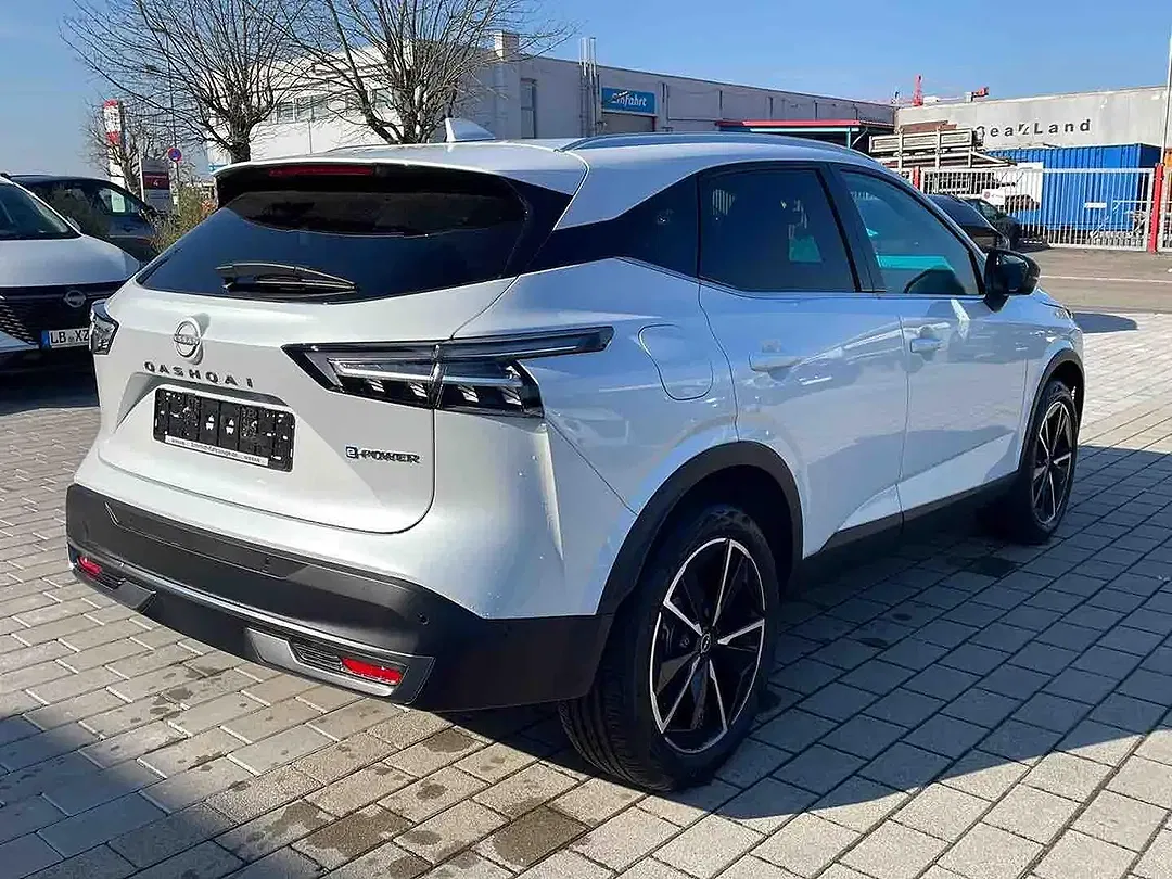 Nissan Qashqai - Thumbnail 6