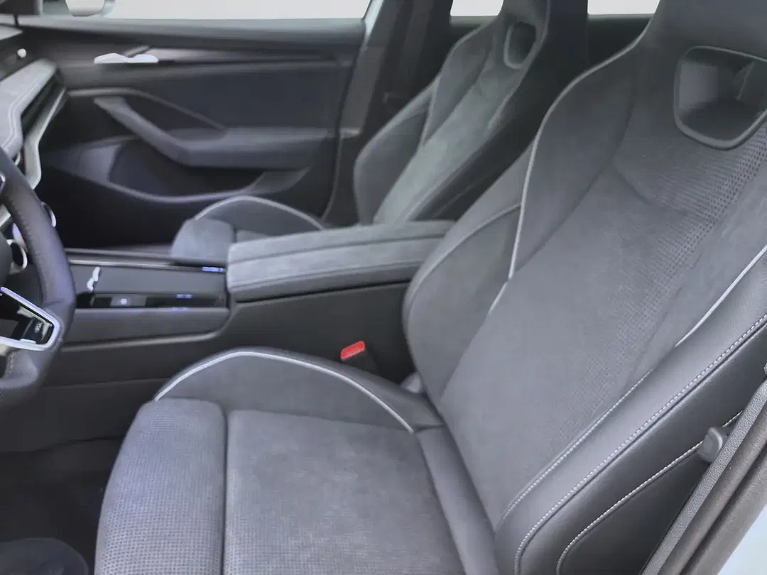 Skoda Superb - Thumbnail 10