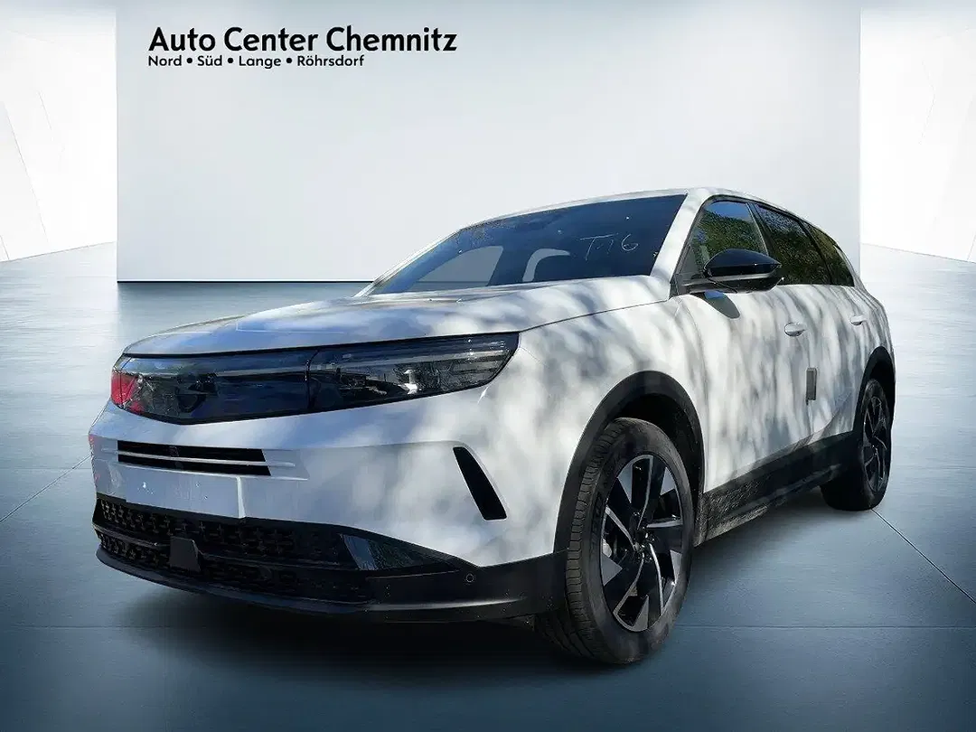 Opel Grandland - Thumbnail 2