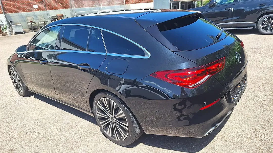 Mercedes-Benz CLA 200 - Thumbnail 4