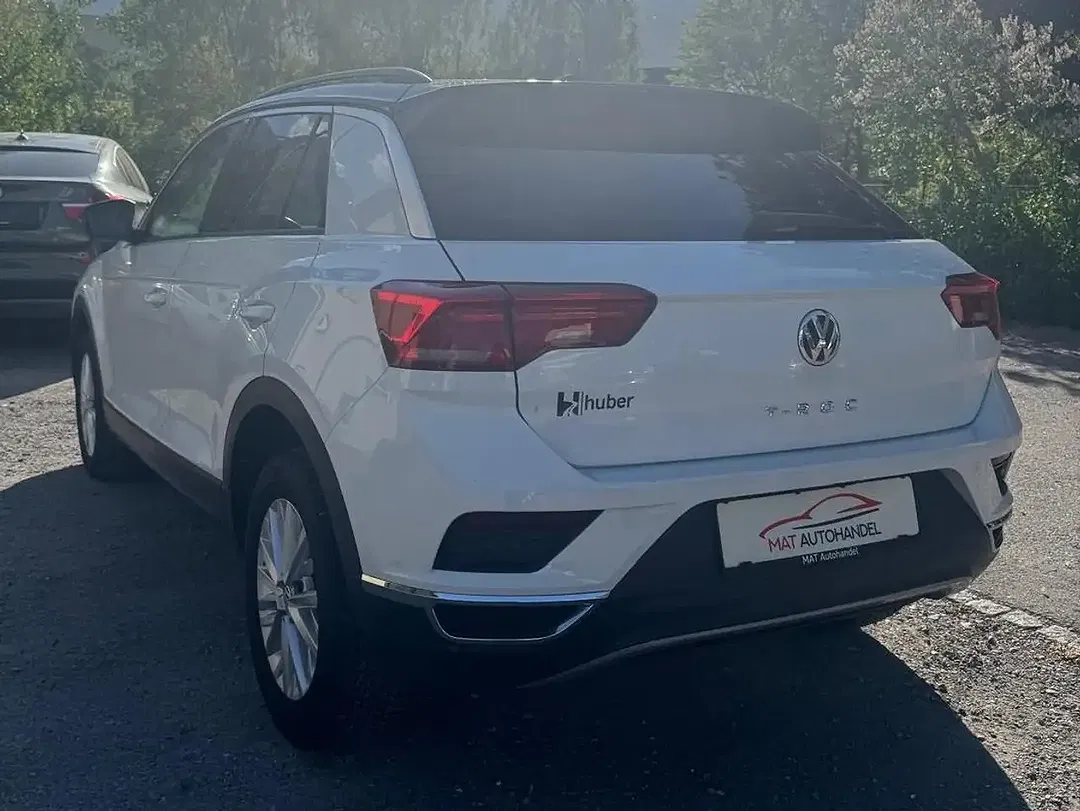 Volkswagen T-Roc - Thumbnail 7