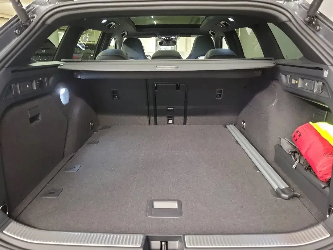 Volkswagen Passat Variant - Thumbnail 11