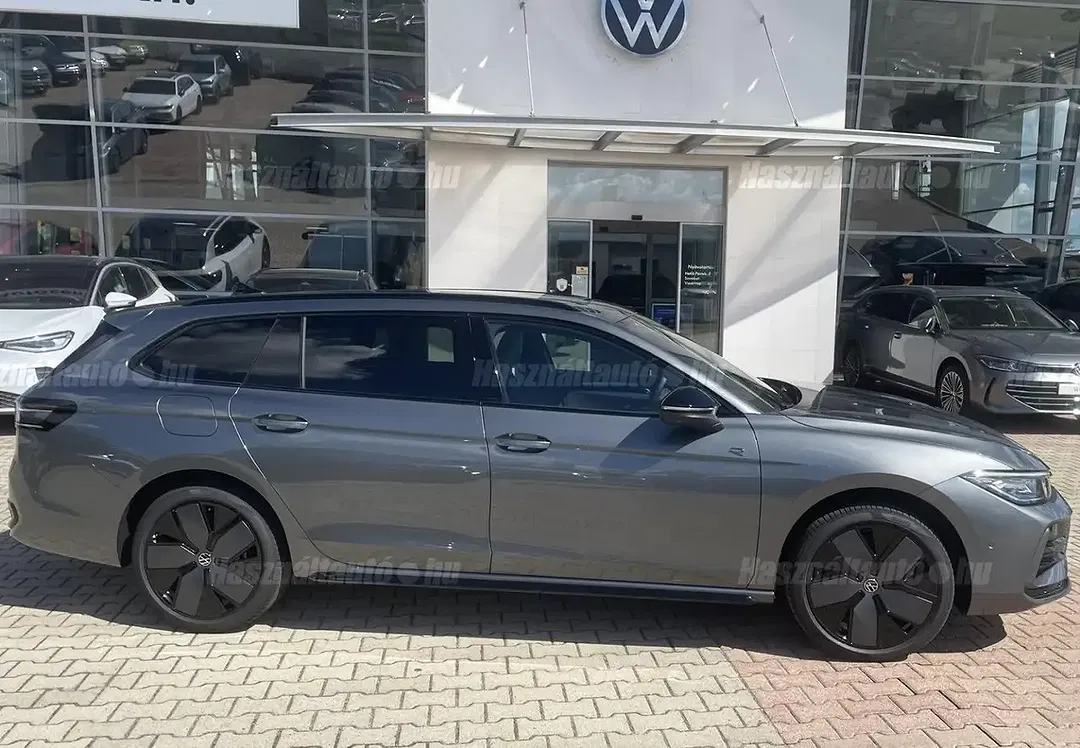 Volkswagen Passat Variant - Thumbnail 8