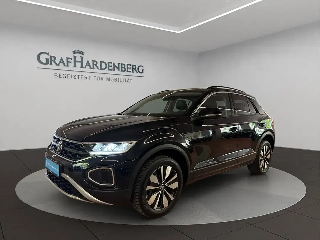 Volkswagen T-Roc - Thumbnail 1