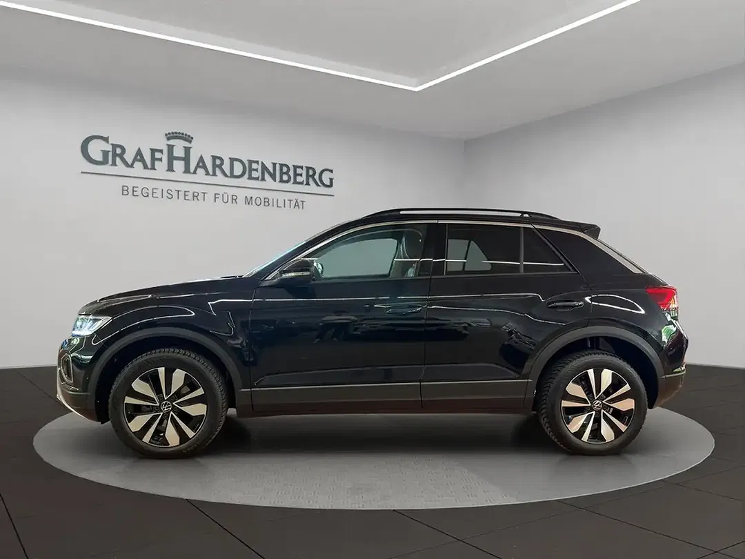 Volkswagen T-Roc - Thumbnail 2