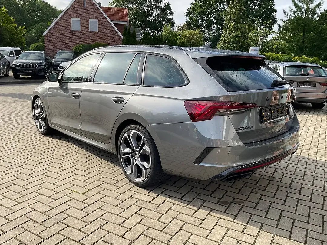 Skoda Octavia - Thumbnail 7