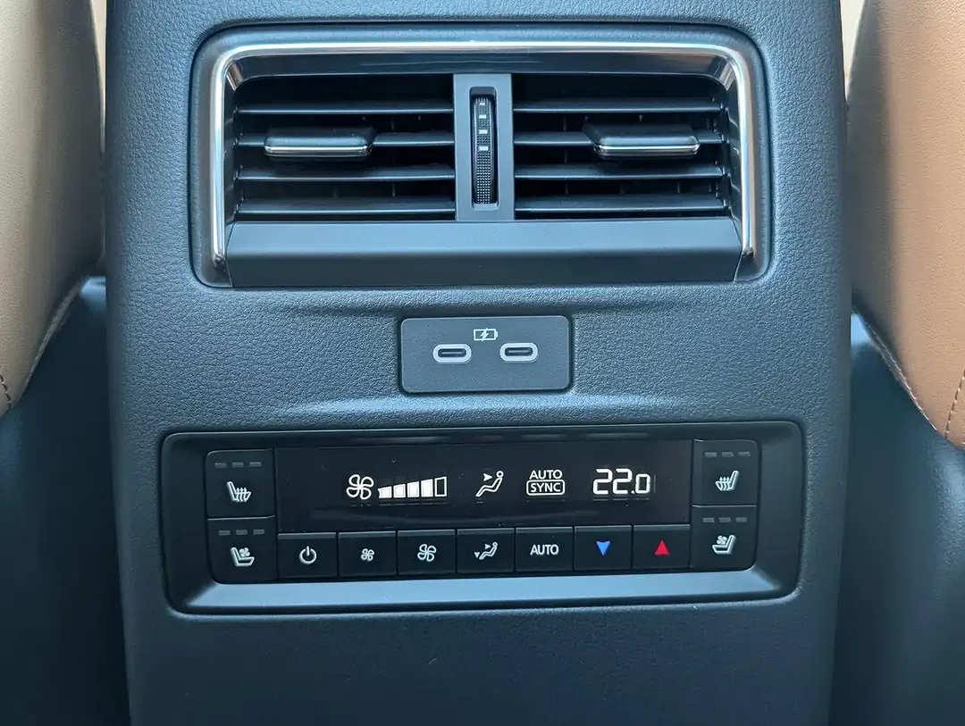 Mazda CX-80 - Thumbnail 29