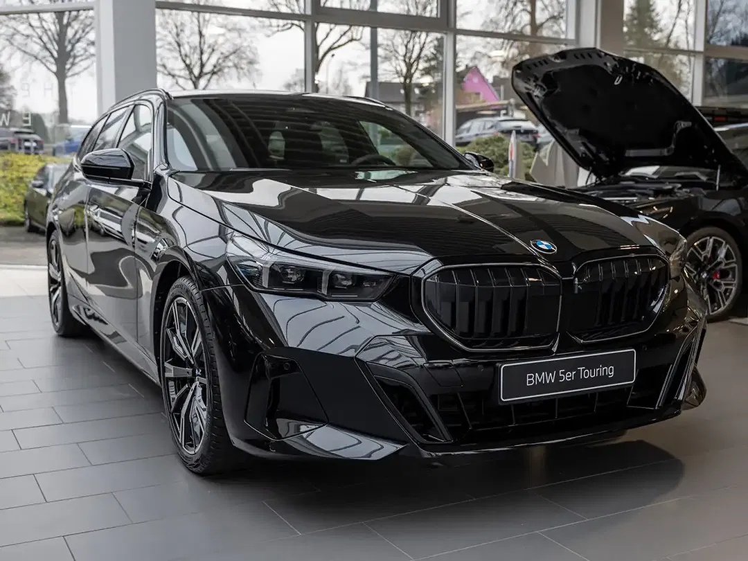 BMW 520 - Thumbnail 4