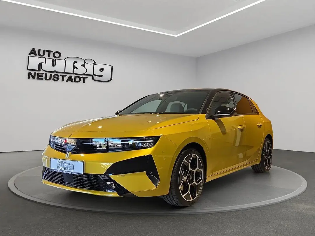 Opel Astra - Afbeelding 1