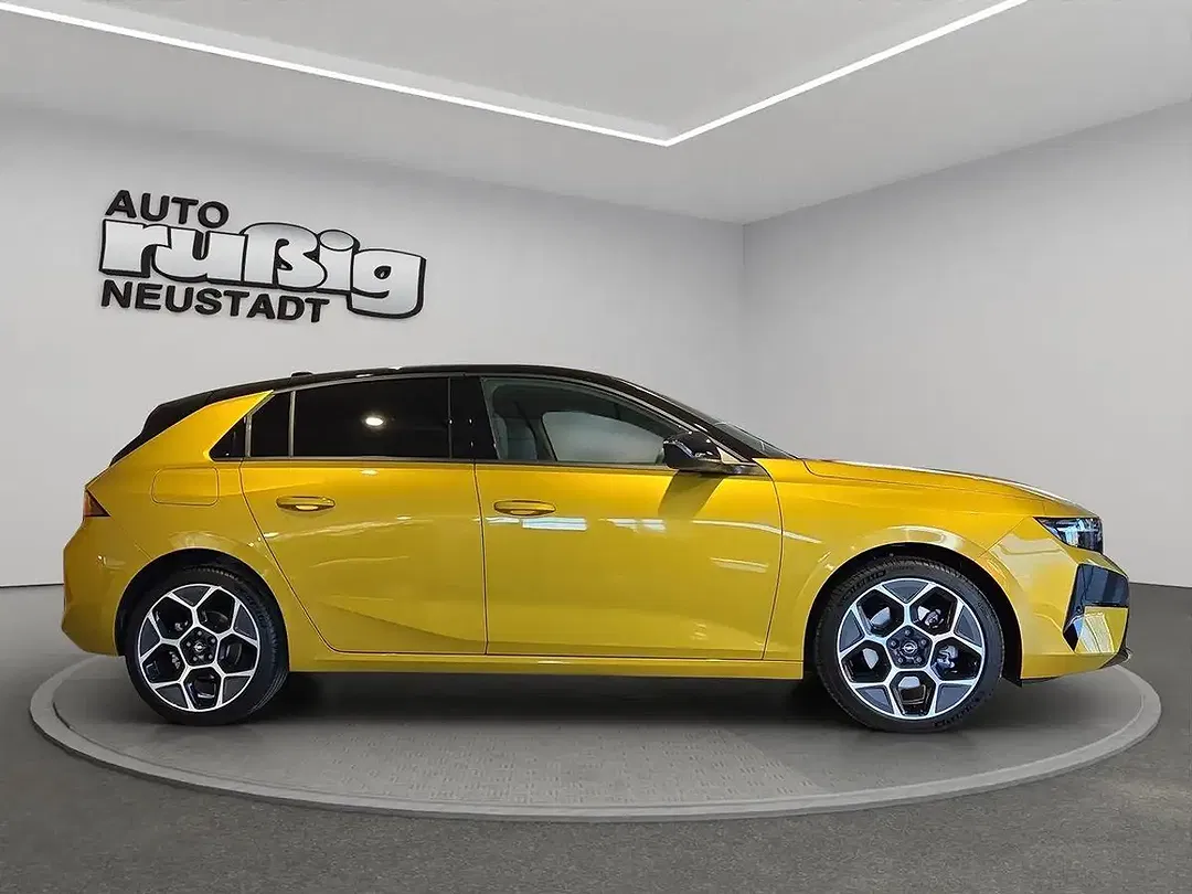 Opel Astra - Thumbnail 6