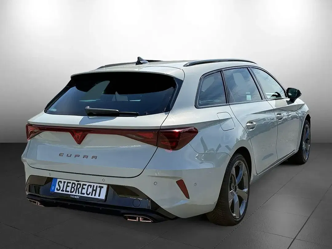 CUPRA Leon - Thumbnail 3