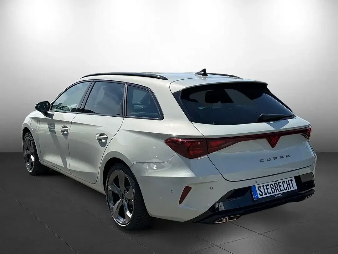 CUPRA Leon - Thumbnail 4