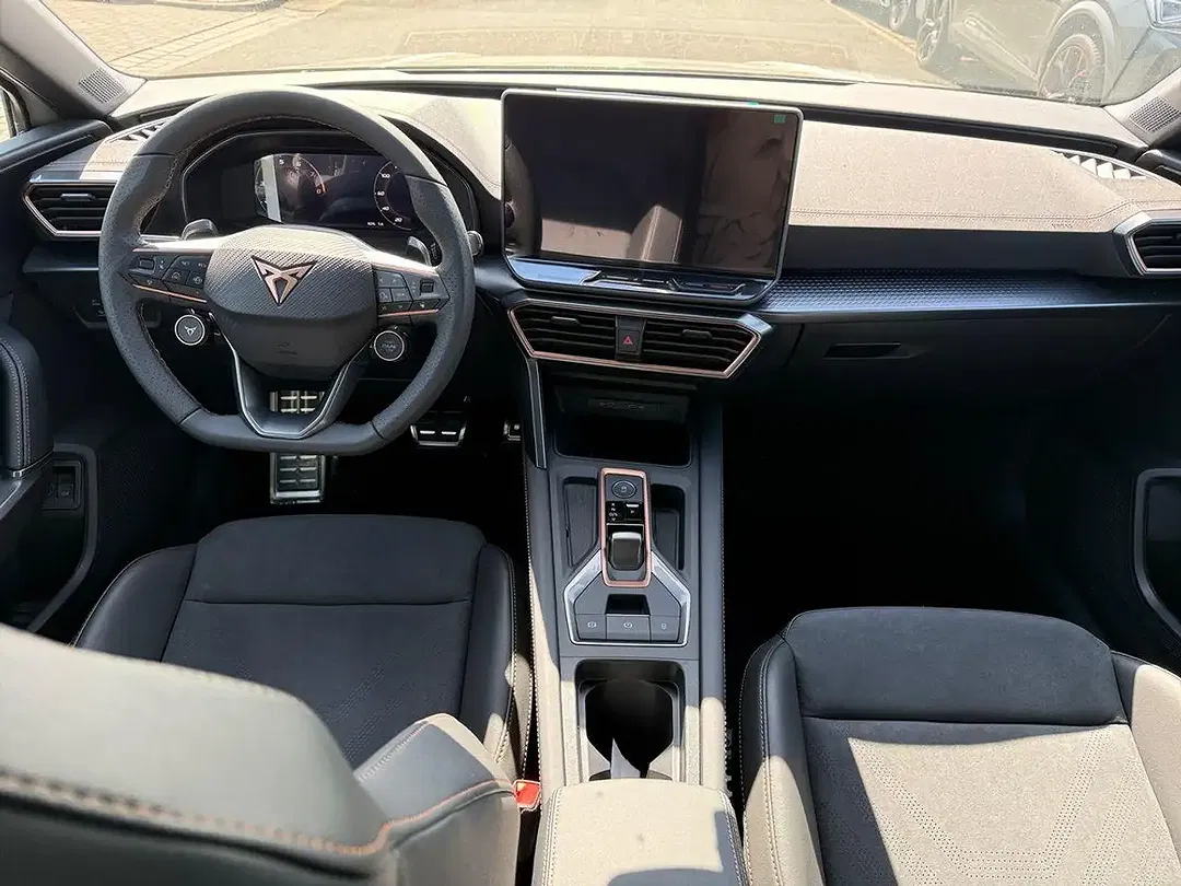 CUPRA Leon - Thumbnail 9
