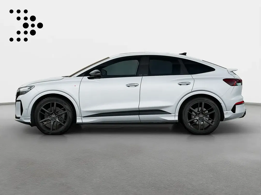Audi Q4 e-tron - Thumbnail 2