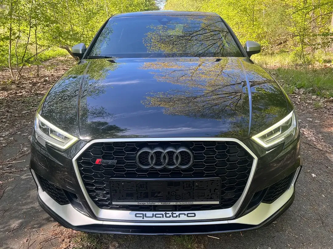 Audi RS3 - Thumbnail 2