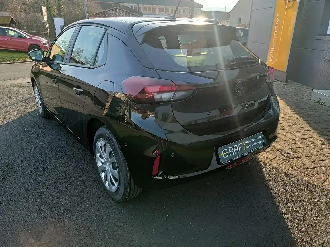 Opel Corsa - Thumbnail 4