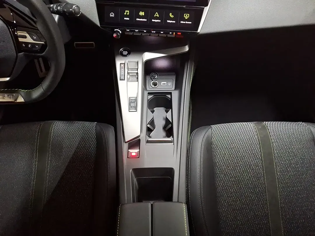 Peugeot 308 - Thumbnail 14