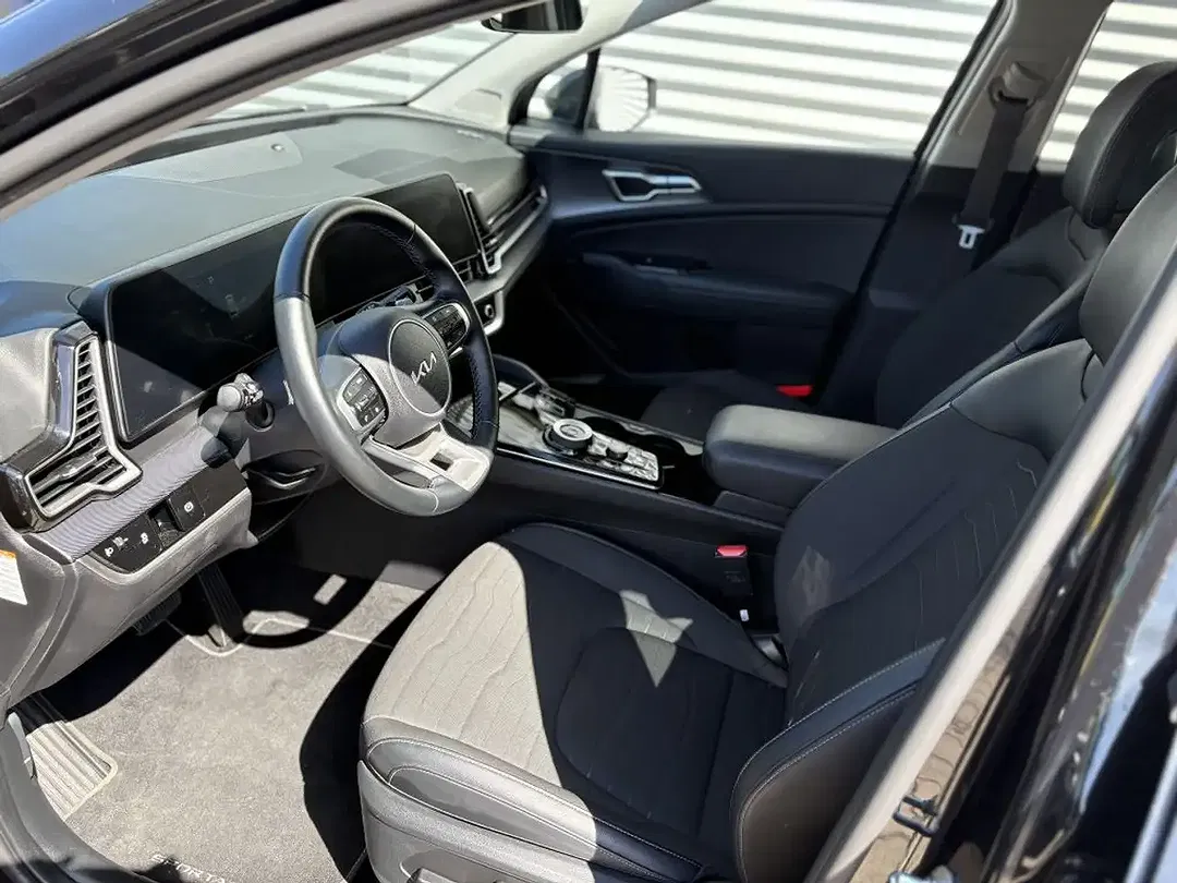 Kia Sportage - Thumbnail 8