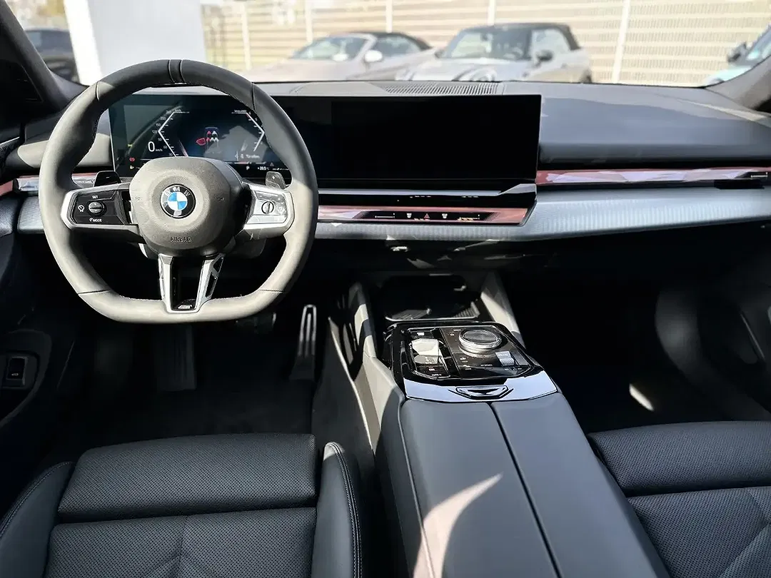 BMW 520 - Thumbnail 15