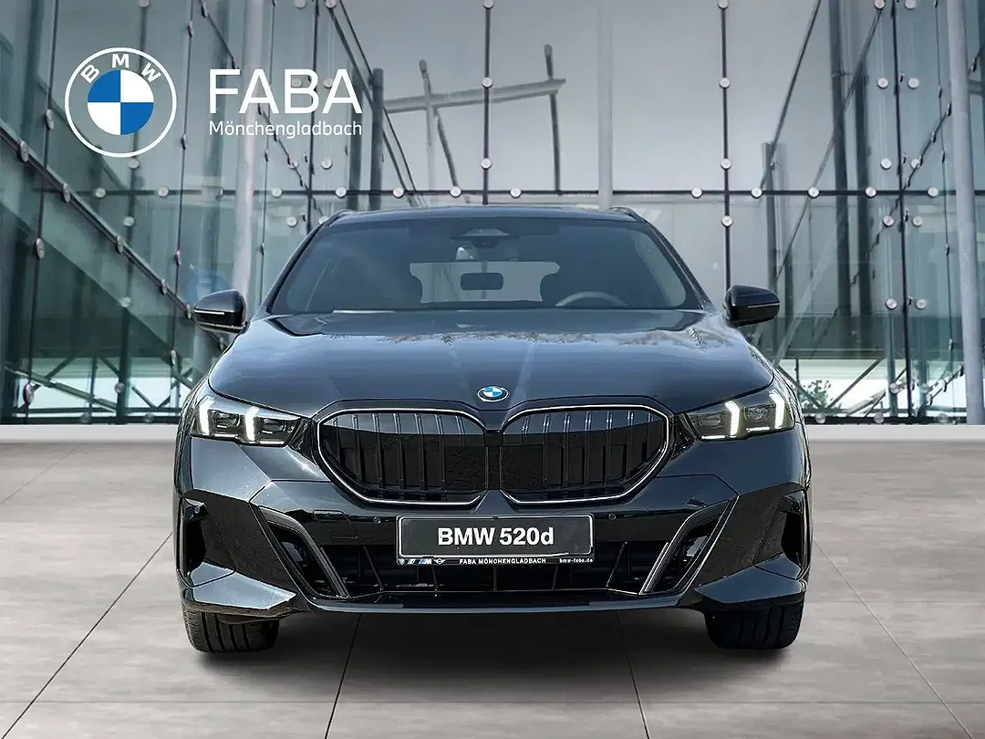 BMW 520 - Thumbnail 3