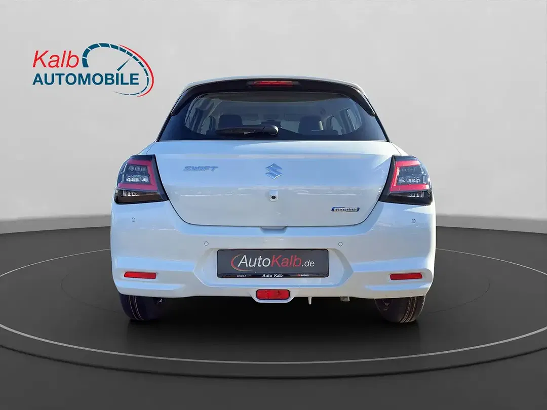 Suzuki Swift - Thumbnail 4