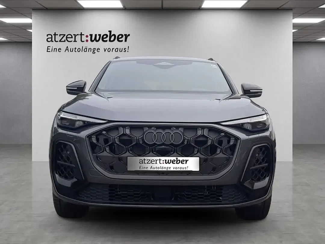 Audi Q5 - Thumbnail 3